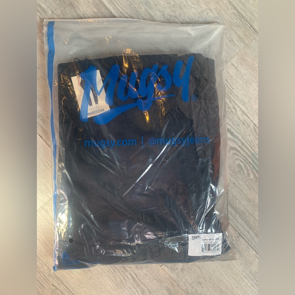 NWT! Mugsy men’s jeans! Brand new. Never worn.